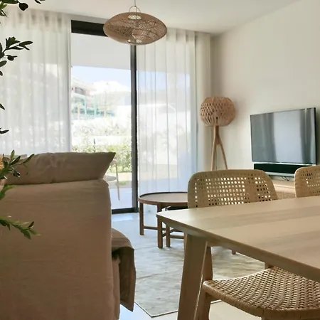 Lomas Apartment *